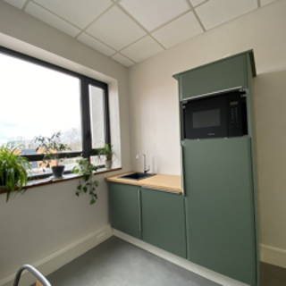 Bureau privé 15 m² 2 postes Location bureau Rue de Témara Saint-Germain-en-Laye 78100 - photo 3